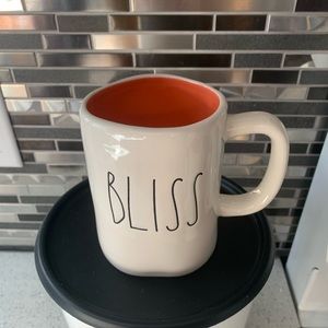 Rae Dunn New White and Coral Bliss Mug
